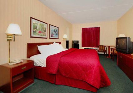 Wingate By Wyndham Hotel 3*